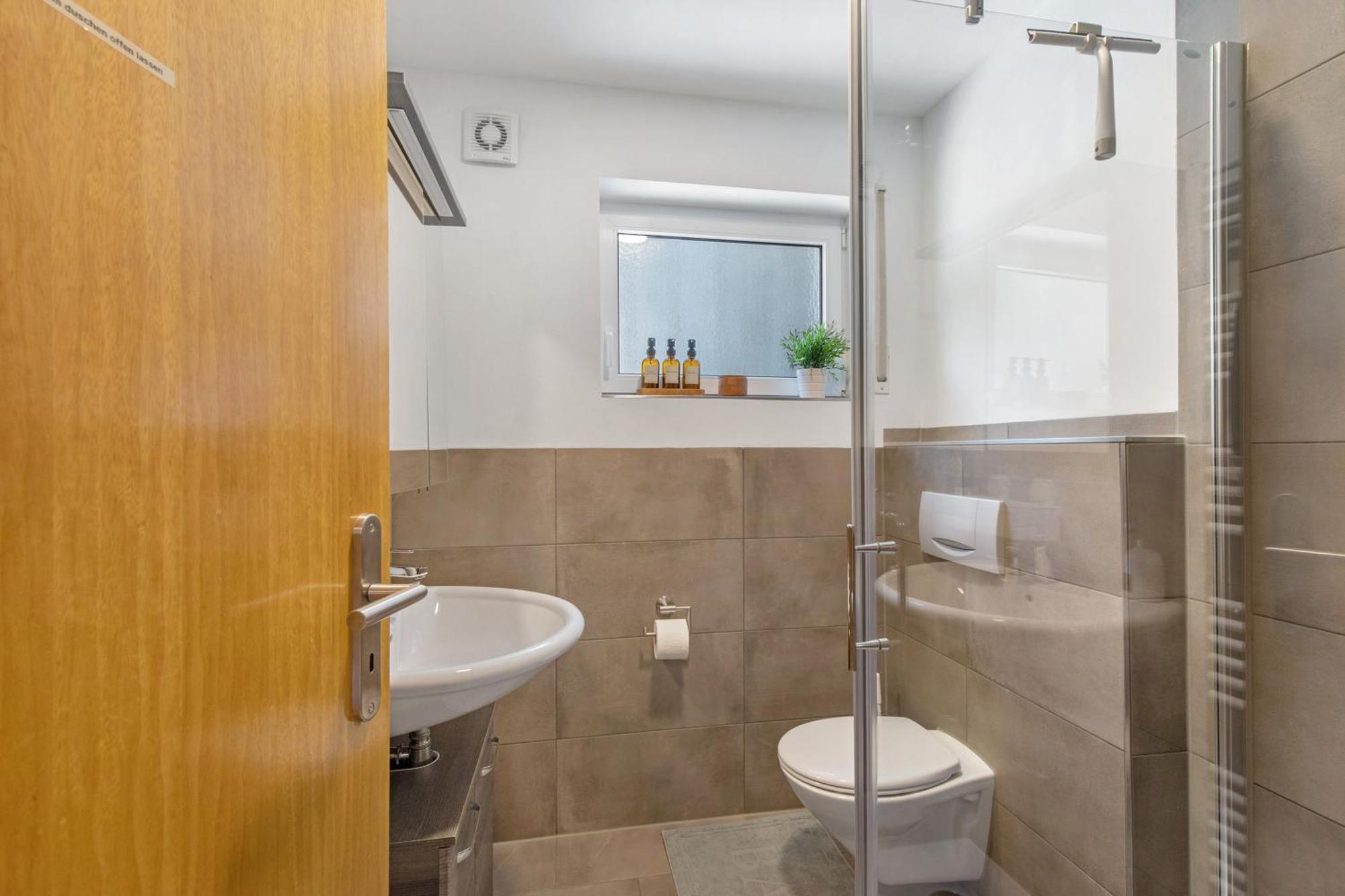 Ferienwohnung Emilia, 36Qm Münsingen Εξωτερικό φωτογραφία